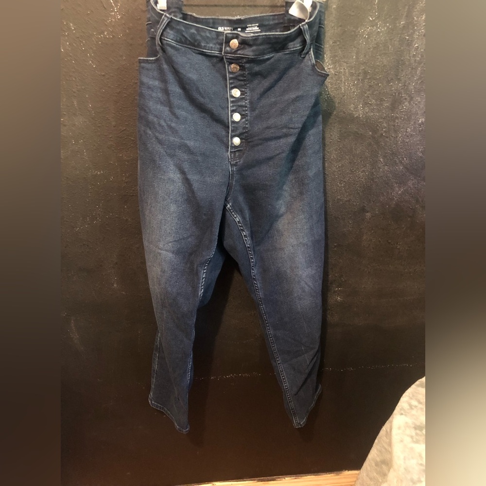 Never Worn Old Navy Rockstar Super Skinny Stretch SZ 26